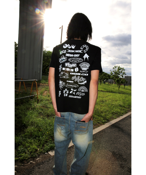 ERSCO(イーアルエスコ)の「マルチロゴTシャツ_ブラック(Tシャツ/カットソー・レディース・その他・X-LARGE/MEDIUM/LARGE)」の6枚目の写真