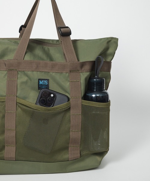 MIS(エムアイエス)の「MESH POCKET TOTE BAG(トートバッグ・メンズ・ブラック/オリーブ・ONESIZE)」の9枚目の写真