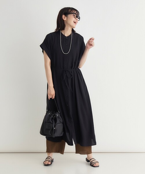 HONEYSUCKLE ROSE(ハニーサックルローズ)の「ボタンアキシャツワンピース(ワンピース・レディース・ブラック/ブルー系その他・04/05)」の9枚目の写真