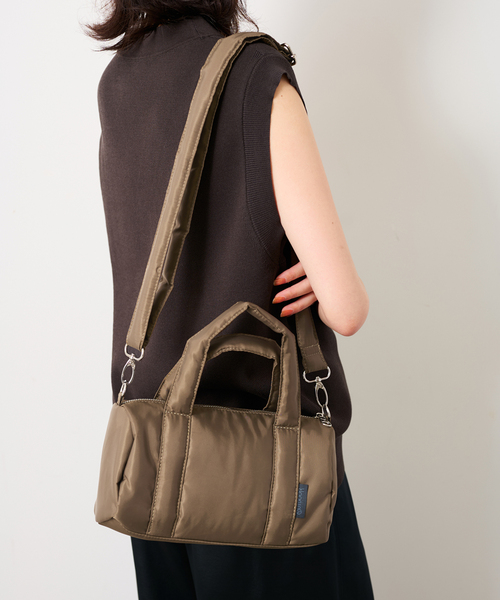 OUTDOOR PRODUCTS(アウトドアプロダクツ)の「OUTDOOR/アウトドア SLOBE別注 ナイロンダッフルバッグ(ショルダーバッグ・レディース・ボルドー/カーキ・FREE)」の13枚目の写真