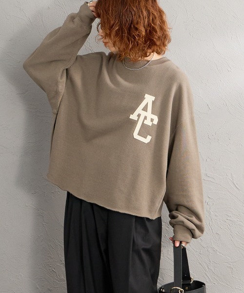 AMERICANA（アメリカーナ）の「【WEB先行予約】[Americana/アメリカーナ] 別注 AC ワッペン カットオフスウェット（スウェット・レディース・グレイッシュブルー/杢グレー/ブラウン・ONESIZE）」の2枚目の写真