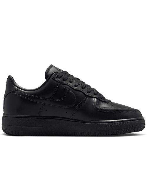 NIKE(ナイキ)の「ナイキ エア フォース 1 '07 ウィメンズシューズ / Nike Air Force 1 '07 Women's Shoes IO3124-001 Black(スニーカー・レディース・ブラック・23.5/23/24.5/24/26/25.5/25/22.5/22)」の5枚目の写真