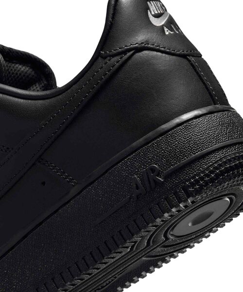 NIKE(ナイキ)の「ナイキ エア フォース 1 '07 ウィメンズシューズ / Nike Air Force 1 '07 Women's Shoes IO3124-001 Black(スニーカー・レディース・ブラック・23.5/23/24.5/24/26/25.5/25/22.5/22)」の10枚目の写真