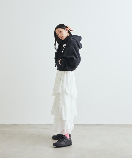 NIKE(ナイキ)の「ナイキ エア フォース 1 '07 ウィメンズシューズ / Nike Air Force 1 '07 Women's Shoes IO3124-001 Black(スニーカー・レディース・ブラック・23.5/23/24.5/24/26/25.5/25/22.5/22)」の2枚目の写真