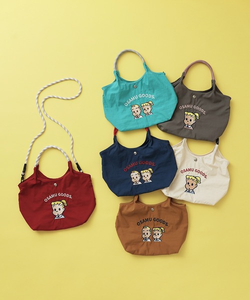 OSAMU GOODS(オサムグッズ)の「【unify × OSAMU GOODS(オサムグッズ)】軽撥水 ショルダーバッグ ハンドバッグ OTNS-02(ショルダーバッグ・レディース・グレー/ネイビー/ブルーグリーン/キャメル/レッド/アイボリー・ONE SIZE)」の2枚目の写真