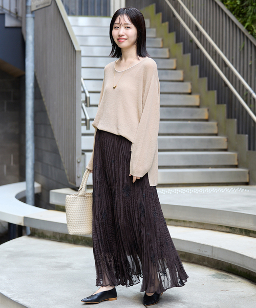 SLOBE IENA(スローブイエナ)の「《追加》畔オーバープルオーバー(ニット/セーター・レディース・ベージュ/チャコールグレー・FREE)」の20枚目の写真