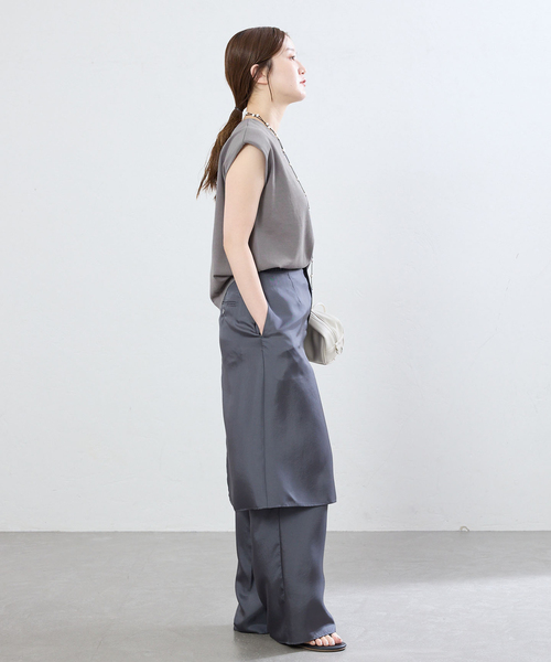 IENA（イエナ）の「《手洗い可能》パワーショルダースリーブレスニット（ニット/セーター・レディース・ブラック/チャコールグレー・FREE）」の18枚目の写真