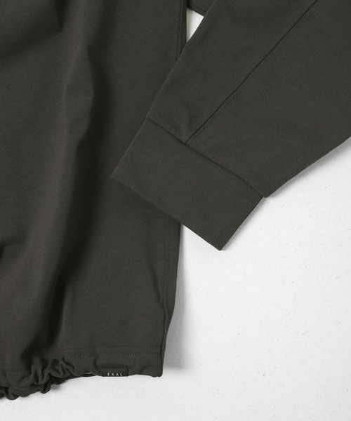 EKAL(エカル)の「『吸水速乾/UVカット』DRY OUT LONG-SLEEVE T-SHIRTS(Tシャツ/カットソー・メンズ・ホワイト/チャコールグレー/ブラック・MEDIUM/LARGE)」の15枚目の写真