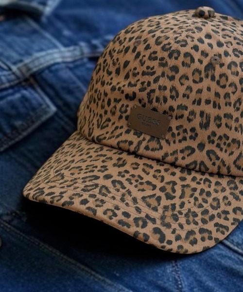 Guess(ゲス)の「GUESS mini patchlogo Leopard CAP(キャップ・レディース・レオパード・58cm)」の1枚目の写真