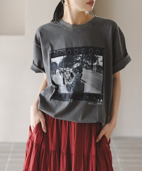 Couture d'adam(クチュールドアダム)の「COUTURE D'ADAM T-Shirt/Jane Shades W Frame(Tシャツ/カットソー・レディース・チャコールグレー/ホワイト・38)」の1枚目の写真
