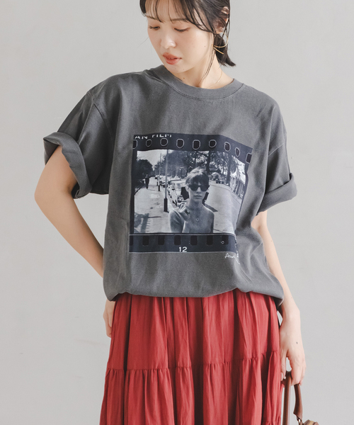 Couture d'adam(クチュールドアダム)の「COUTURE D'ADAM T-Shirt/Jane Shades W Frame(Tシャツ/カットソー・レディース・チャコールグレー/ホワイト・38)」の4枚目の写真
