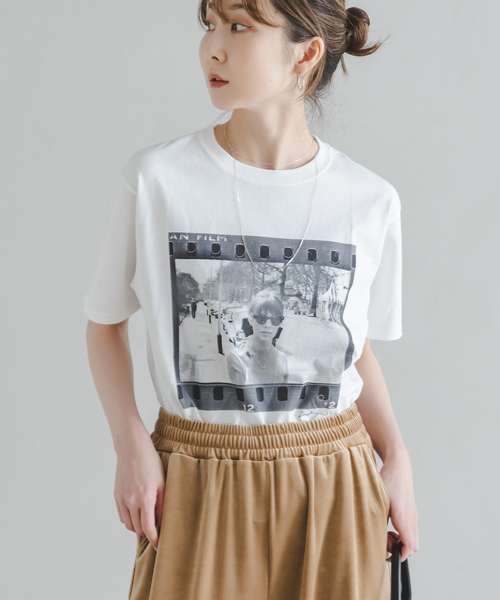 Couture d'adam(クチュールドアダム)の「COUTURE D'ADAM T-Shirt/Jane Shades W Frame(Tシャツ/カットソー・レディース・チャコールグレー/ホワイト・38)」の17枚目の写真