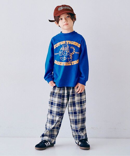 p.premier（ピードットプルミエ）の「イロチ買いしたいバリエーショングラフィックロンT（Tシャツ/カットソー・キッズ・ブルー/キャメル/グリーン/パープル/ブラウン/アイボリー/ネイビー/レッド/オフホワイト/マスタード/イエロー/ターコイズブルー・120/100/110/80/90/130/140）」の14枚目の写真