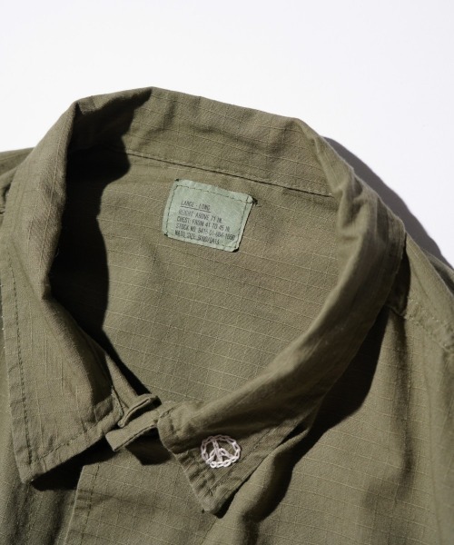 THRIFTY LOOK(スリフティールック)の「THRIFTY LOOK / スリフティールック DOODLE US MADE BDU JACKET COTTON RIPSTOP LONG BDUジャケット リメイク(ミリタリージャケット・メンズ・オリーブ・LARGE/X-LARGE)」の6枚目の写真