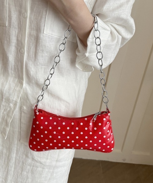 mebole(メボレ)の「dot chain shoulder bag(ショルダーバッグ・レディース・ホワイト/ブラック/レッド・FREE)」の3枚目の写真