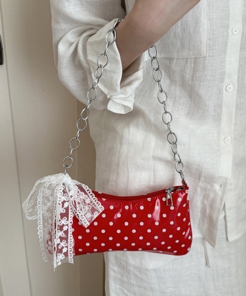 mebole(メボレ)の「dot chain shoulder bag(ショルダーバッグ・レディース・ホワイト/ブラック/レッド・FREE)」の13枚目の写真