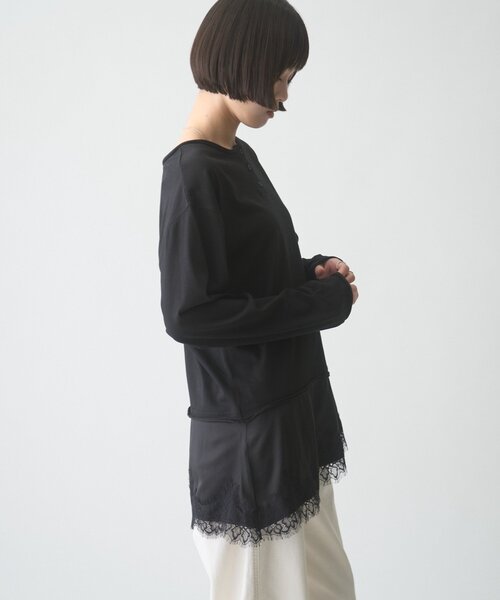 CIAOPANIC TYPY(チャオパニックティピー)の「∴【前後2WAY】ヘンリーネックサテンレースドッキングシアースラブTee(Tシャツ/カットソー・レディース・オフホワイト/ブラウン/ブラック・ONE SIZE)」の8枚目の写真