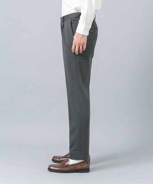 URBAN RESEARCH ROSSO MEN(アーバンリサーチロッソメン)の「『セットアップ対応/防シワ』 ウールジャージーテーパードスラックス(その他パンツ・メンズ・ブラック/グレー/ネイビー・SMALL/MEDIUM/LARGE/X-LARGE)」の22枚目の写真