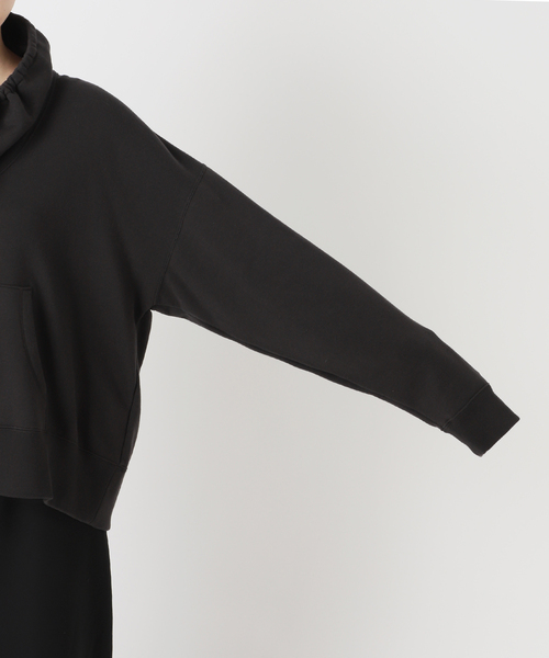 AP STUDIO(エーピーストゥディオ)の「Wool mix loose-neck sweat(Tシャツ/カットソー・レディース・ベージュ/スミクロ・FREE)」の19枚目の写真