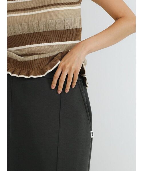 FIKA.(フィーカ)の「Sweat narrow skirt(スカート・レディース・グレー/ブラウン/ブラック・FREE)」の20枚目の写真