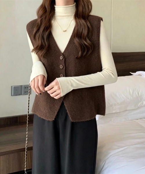 Beststore(ベストストア)の「ニットベスト レディース Vネック 前開き レトロ 韓国 秋冬 トップス(ベスト・レディース・オレンジ/カーキ/ダークブラウン/キャメル/アイボリー・FREE)」の6枚目の写真