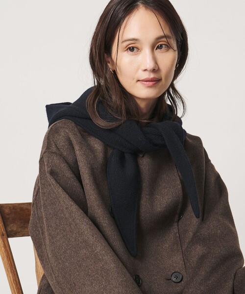 UNITED ARROWS(ユナイテッドアローズ)の「フーデッド ストール(ストール/ショール・レディース・ダークグレー/ブラック/ダークブラウン・FREE)」の1枚目の写真