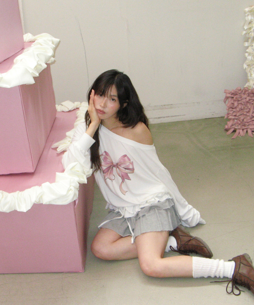 RONRON(ロンロン)の「DOUBLE RIBBON OFF SHOULDER LONG SLEEVE WHITE(Tシャツ/カットソー・レディース・その他・FREE)」の5枚目の写真