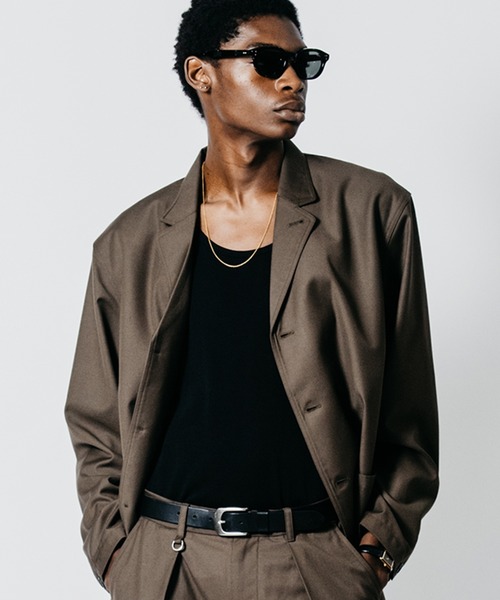 CRIMIE（クライミー）の「4-BUTTON TAILORED SUIT JACKET WITH 3-BUTTON LOOK（テーラードジャケット・メンズ・ブラック/ブラウン・XXL/XL/L/M/S）」の2枚目の写真