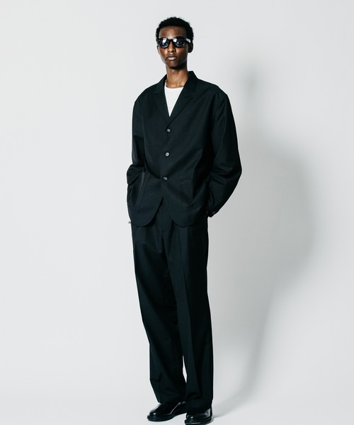 CRIMIE（クライミー）の「4-BUTTON TAILORED SUIT JACKET WITH 3-BUTTON LOOK（テーラードジャケット・メンズ・ブラック/ブラウン・XXL/XL/L/M/S）」の3枚目の写真