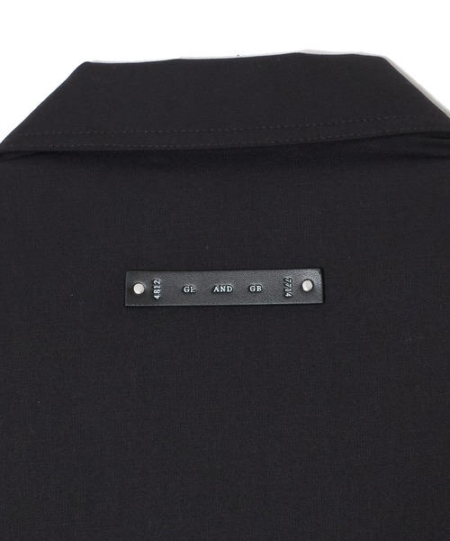 CRIMIE（クライミー）の「4-BUTTON TAILORED SUIT JACKET WITH 3-BUTTON LOOK（テーラードジャケット・メンズ・ブラック/ブラウン・XXL/XL/L/M/S）」の8枚目の写真