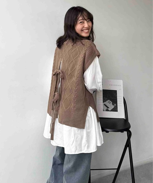 AS KNOW AS plus(アズノゥアズプラス)の「☆後ろリボンケーブルベストとティアードチュニック 2点セットアイテム(チュニック・レディース・モカ/マスタード/チャコール/杢グレー・FREE)」の4枚目の写真