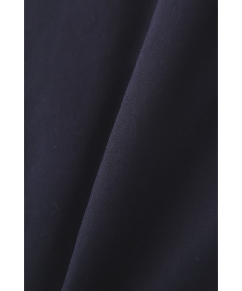 Y(ワイ)の「Y / ORGANIC COTTON / POLYESTER PADDING CO(ダウンジャケット/コート・メンズ・ホワイト/ネイビー・MEDIUM/SMALL/LARGE)」の4枚目の写真