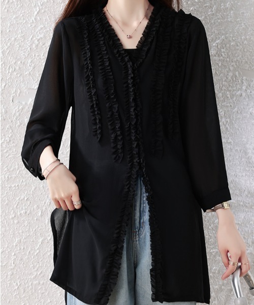witch(ウイッチ)の「フリルシフォンブラウス(カーディガン/ボレロ・レディース・ブラック・L/XL/XXL)」の3枚目の写真