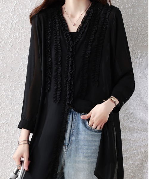 witch(ウイッチ)の「フリルシフォンブラウス(カーディガン/ボレロ・レディース・ブラック・L/XL/XXL)」の7枚目の写真