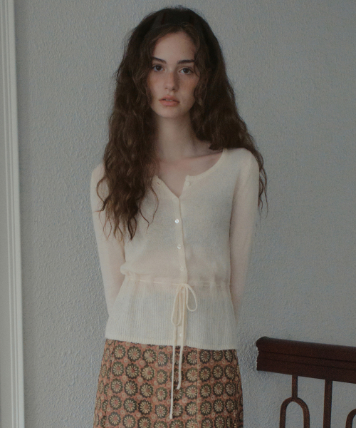 OURNOSTALGIA(アワー ノスタルジア)の「Maren Tie Mohair Knit Cardigan_Cream(OCB6KN39)(カーディガン/ボレロ・レディース・クリーム・FREE)」の2枚目の写真