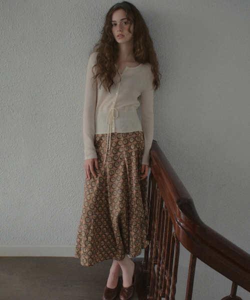 OURNOSTALGIA(アワー ノスタルジア)の「Maren Tie Mohair Knit Cardigan_Cream(OCB6KN39)(カーディガン/ボレロ・レディース・クリーム・FREE)」の3枚目の写真