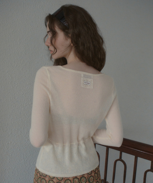 OURNOSTALGIA(アワー ノスタルジア)の「Maren Tie Mohair Knit Cardigan_Cream(OCB6KN39)(カーディガン/ボレロ・レディース・クリーム・FREE)」の4枚目の写真