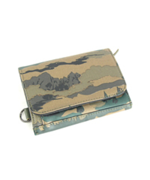 SHIPS JET BLUE(シップスジェットブルー)の「MEDICOM TOY:MAHARISHI WALLET(財布・メンズ・カモフラージュ・ONE SIZE)」の1枚目の写真