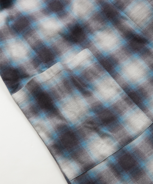 rehacer(レアセル)の「rehacer : Brushed-Check Gown Coat(シャツ/ブラウス・メンズ・ブラウン/ブルー・LARGE/SMALL/MEDIUM)」の6枚目の写真