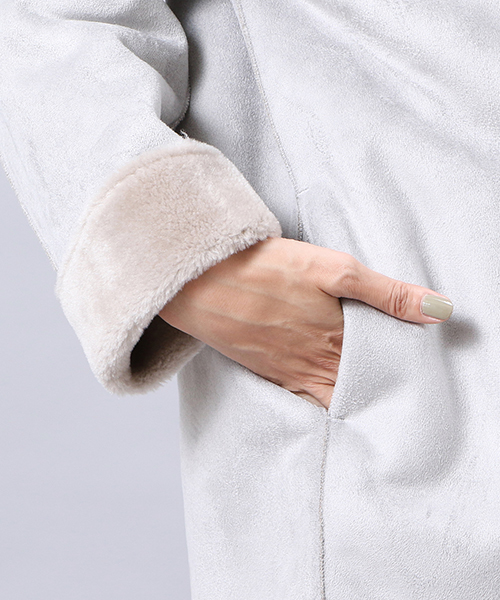 RIVE DROITE（リヴドロワ）の「抜き衿エコムートンコート（ムートンコート・レディース・ライトグレー/チャコール/ライトベージュ・ﾌﾘ-）」の12枚目の写真