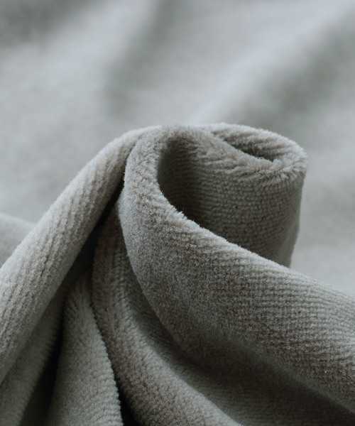 MONO-MART（モノマート）の「オーバーサイズ シルキーベロア プルオーバースウェット（スウェット・メンズ・ブラック/パープル/ネイビー/グレー/キャメル/ワイン・FREE）」の20枚目の写真