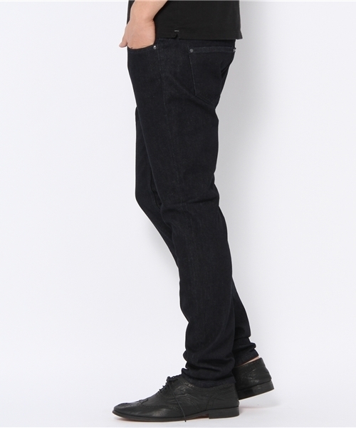 MIDWEST(ミッドウエスト)の「DIET BUTCHER SLIM SKIN ルーズフィットデニム(その他パンツ・メンズ・ブラック/ダークブルー・1/2)」の3枚目の写真
