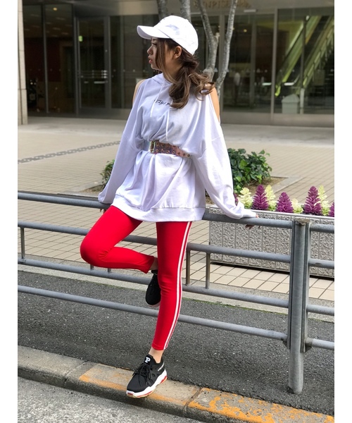 SPIGA(スピーガ)の「ライン入りレギパン(その他パンツ・レディース・ブラック/グレー/レッド・FREE)」の1枚目の写真