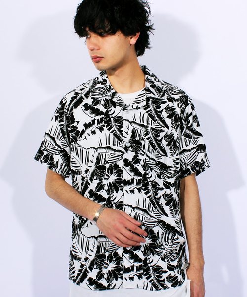 8(eight)(エイト)の「アロハシャツ 半袖 花柄 レーヨン(シャツ/ブラウス・メンズ・ホワイト/ホワイト×ブラック/ブラック/ブラック×ホワイト・MEDIUM/LARGE/X-LARGE)」の3枚目の写真