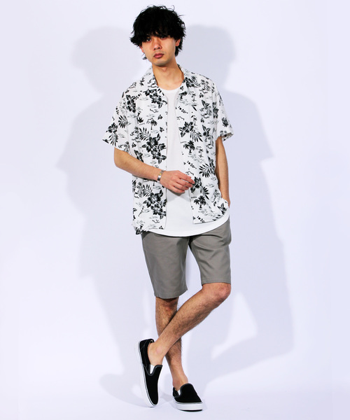 8(eight)(エイト)の「アロハシャツ 半袖 花柄 レーヨン(シャツ/ブラウス・メンズ・ホワイト/ホワイト×ブラック/ブラック/ブラック×ホワイト・MEDIUM/LARGE/X-LARGE)」の5枚目の写真
