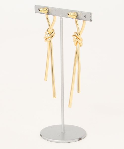 TODAYFUL（トゥデイフル）の「ノットロングピアス（ピアス（両耳用）・レディース・シルバー/ゴールド・FREE）」の3枚目の写真