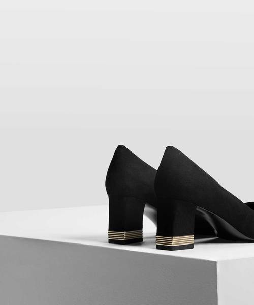 CHARLES & KEITH（チャールズ & キース）の「メタリックアクセントヒールパンプス / Metallic Accent Heel Pumps（パンプス・レディース・ブラック/ダークブルー/スモークピンク/バーガンディー/グレー・22.5cm/23cm/23.5cm/24.5cm/25cm/22cm）」の22枚目の写真