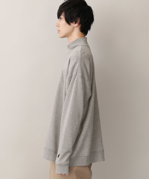 KANGOL(カンゴール)の「▽WEB限定 KANGOL/カンゴール 別注 オーバーサイズハーフジップスウェット(スウェット・メンズ・ブラック/ダークグリーン/ブラウン/オフホワイト/杢グレー/ベージュ系その他/ベージュ/ネイビー/ブラック系その他/ホワイト×ブラック/ブラック×ホワイト/チャコール/ダークベージュ・FREE)」の15枚目の写真