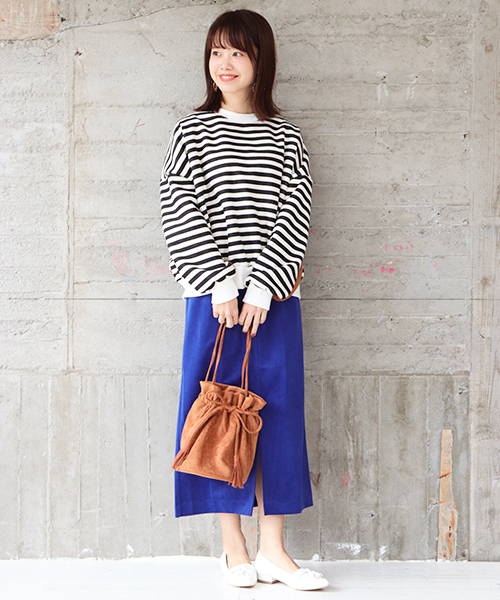 SESTO（セスト）の「ナチュラルカラー巾着ショルダーバッグ（ショルダーバッグ・レディース・キャメル/ブラック/アイボリー・ONESIZE）」の16枚目の写真