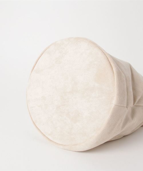 SESTO（セスト）の「ナチュラルカラー巾着ショルダーバッグ（ショルダーバッグ・レディース・キャメル/ブラック/アイボリー・ONESIZE）」の11枚目の写真